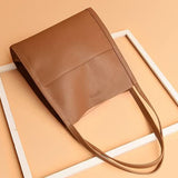 Bolso de mano elegante, funcional y duradero para mujer
