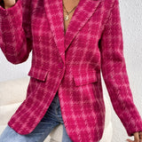 Elegante blazer rojo a cuadros