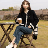Chaqueta retro de lana con paneles de encaje