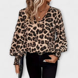 Blusa elegante con estampado de leopardo