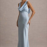 Vestido de noche sirena de satén con cuello vuelto