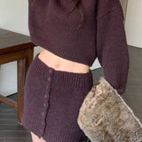 Conjunto de dos piezas de punto ajustado y corto con cuello redondo