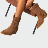 Botines Elegantes Magdaléna Western de Piel Auténtica