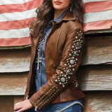 Linda - Elegante chaqueta de cuero con tachuelas