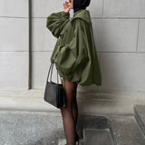 Gabardina verde retro única, extragrande y ajustada, de dos piezas