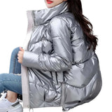 Chaqueta acolchada de lujo color esmeralda elegante, brillante y versátil para mujer