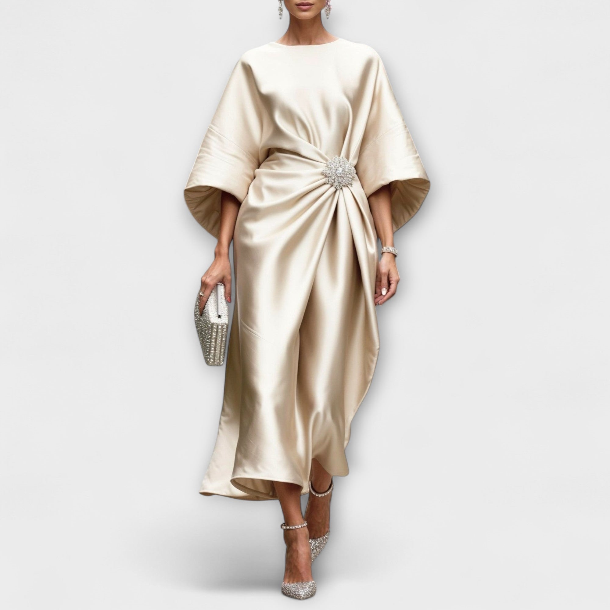 Vestido maxi de satén lujoso con brillo