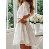 Vestido de mujer - Encaje calado - Cintura ajustada - Mangas cortas acampanadas