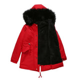 Parka de mujer elegante, funcional y versátil.