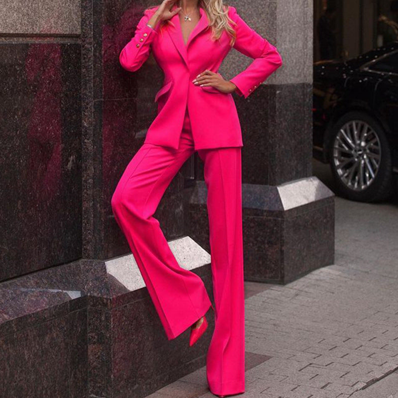 Traje de mujer – Corte entallado – Pantalón recto de cintura alta – Vestimenta de oficina