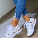 Zapatillas Daira: cómodas y elegantes con un toque de color.
