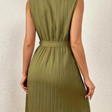 Chera - Hermoso vestido con acentuación en la cintura.