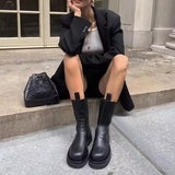 Botas de Mujer - Piel Lisa - Suela Gruesa - Estilo Moderno y Atrevido
