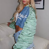 Chaqueta con estampado de letras de estilo urbano