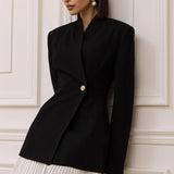 Blazer con cintura fruncida