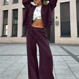Conjunto vintage de dos piezas con sudadera y jogger