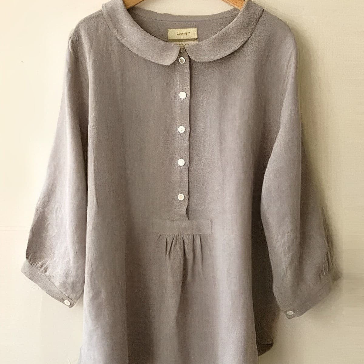 Lale - Preciosa blusa holgada con botones.