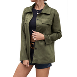 Elegante chaqueta de piel sintética para mujer.