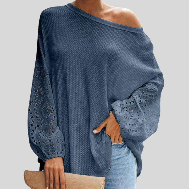 Nuru - Preciosa blusa con cortes