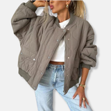 Chaqueta bomber para mujer – Corte oversize – Ligeramente acolchada – Cierre a presión