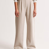 Pantalones Lara: elegantes y cómodos para un estilo sin esfuerzo
