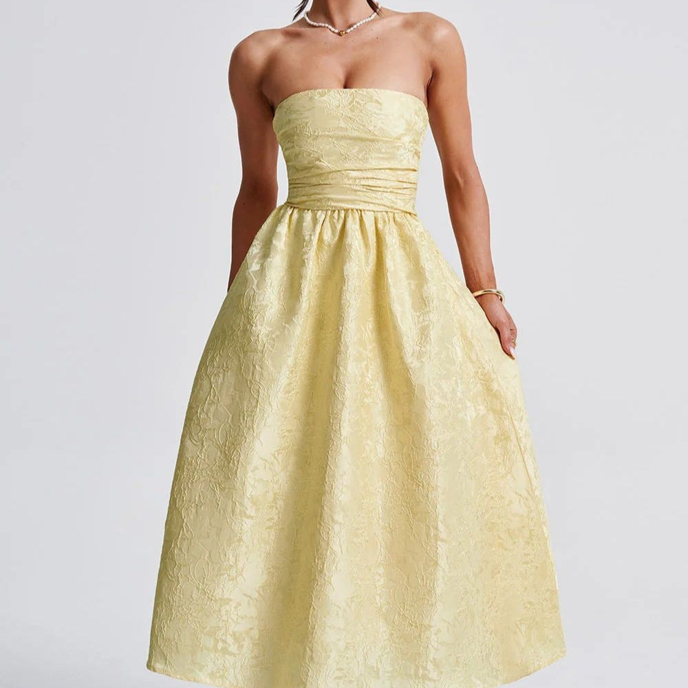 Vestido de noche trapecio sin tirantes en jacquard liso