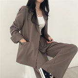 Blazer elegante y pantalón recto para mujer - Estilo refinado y cómodo