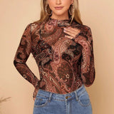 Blusa de punto de manga larga con cuello alto y estampado paisley
