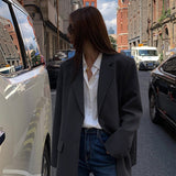 Blazer negro casual de estilo retro