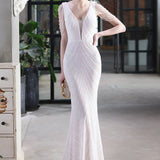 Elegante vestido de noche de sirena con lentejuelas