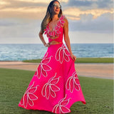 Conjunto de falda y cuello con flores 3D