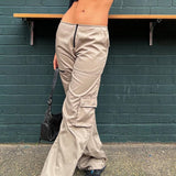 Pantalones cargo de cintura alta y pierna ancha con múltiples bolsillos