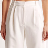 Pantalones Lara: elegantes y cómodos para un estilo sin esfuerzo