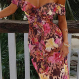 Vestido maxi sexy, sin tirantes, estampado, con volantes y ajustado.