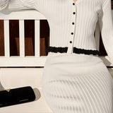 Elegante conjunto de dos piezas: falda larga de punto con volantes