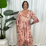 Vestido de mujer - Cuello en V - Corte fluido - Mangas 3/4 - Estampado animal moderno