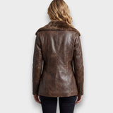 Ravela – Elegancia con piel de oveja – Chaqueta de cuero