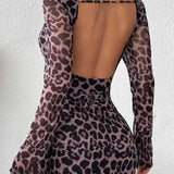 Minivestido sin espalda con estampado de leopardo