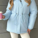 Chaqueta deportiva de ocio y exterior con cintura ajustable con cordón, ideal para montañismo y actividades al aire libre.