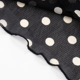 Conjunto de dos piezas con top de lunares sin mangas