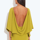 Minivestido holgado con espalda baja y cuello vuelto