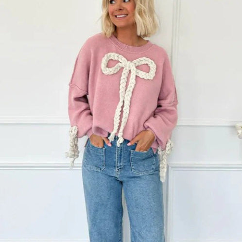 Sudadera oversize con paneles y lazo 3D