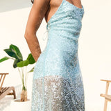 Vestido largo de lentejuelas con espalda abierta transparente y patchwork liso.