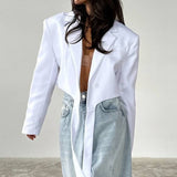 Blazer liso con cuello de corbata