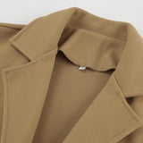 Chaqueta de bouclé marrón con solapas con muescas