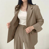 Blazer elegante y pantalón recto para mujer - Estilo refinado y cómodo