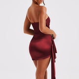 Vestido de noche midi ajustado sin tirantes