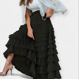 Kristýna - Falda Elegante con Detalle Decorativo de Tul