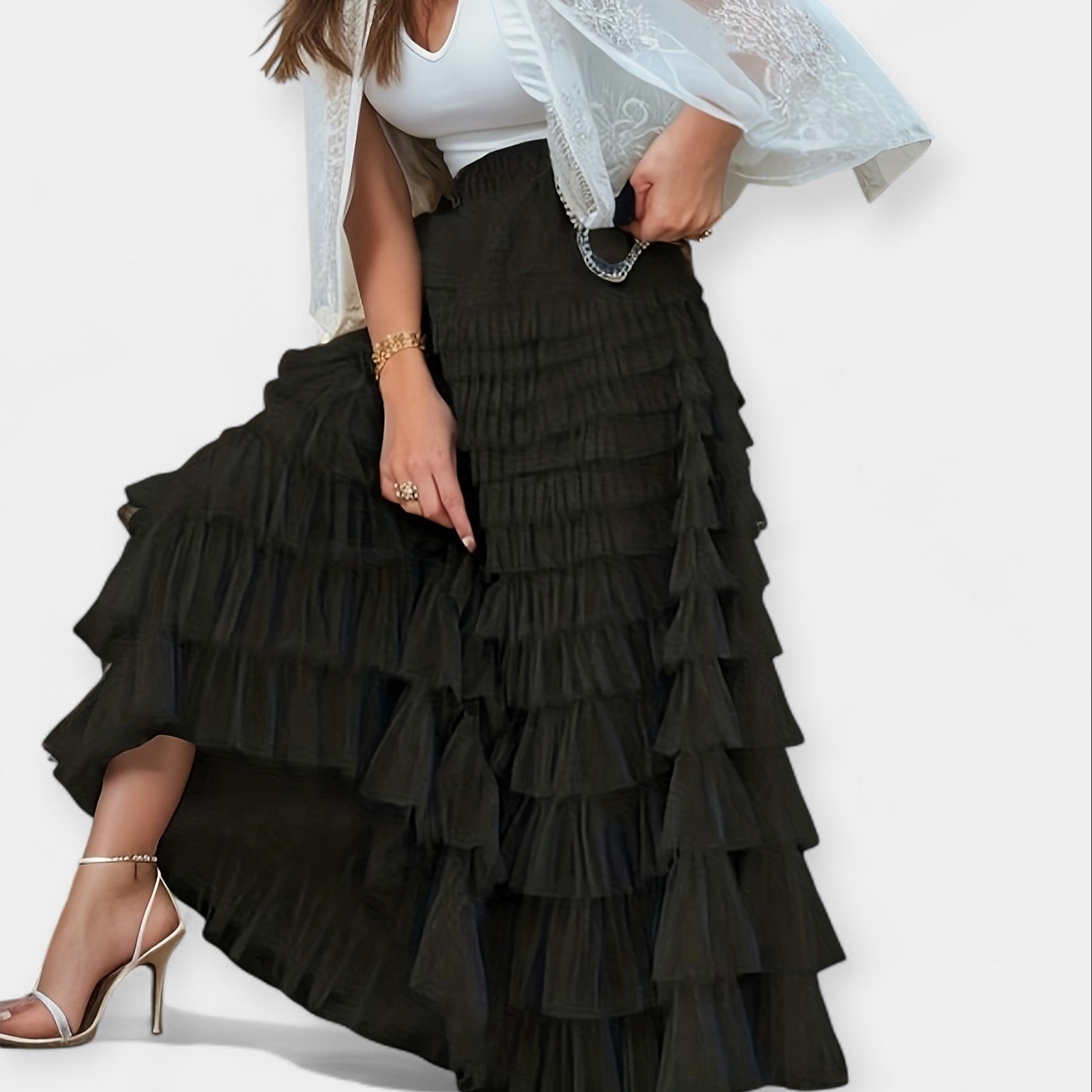 Kristýna - Falda Elegante con Detalle Decorativo de Tul