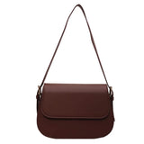 Bolso de hombro marrón clásico, elegante, práctico y atemporal para mujer.